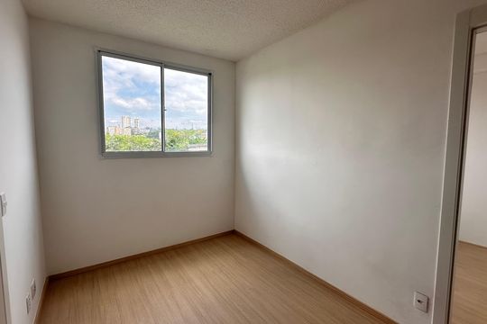 Apartamento para alugar com 2 quartos, 35m² em Jardim São Luís, São Paulo