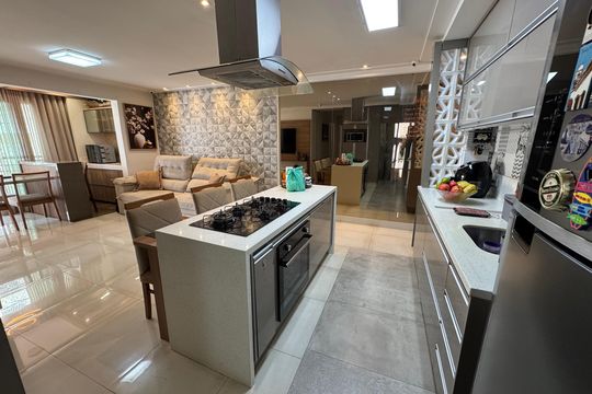 Apartamento para alugar com 2 quartos, 92m² em Qe 40, Brasília