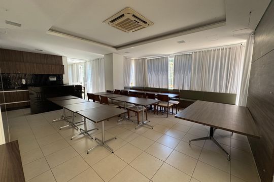 Apartamento para alugar com 2 quartos, 92m² em Qe 40, Brasília
