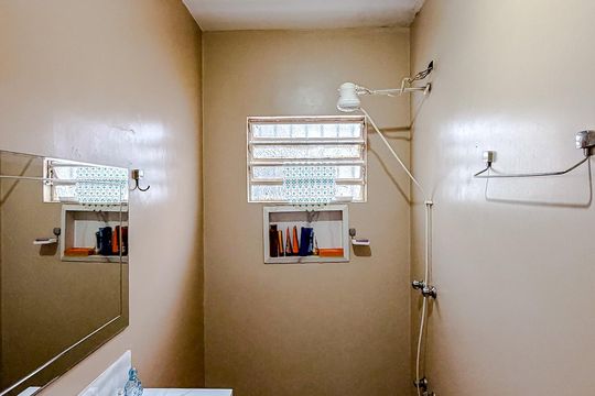 Banheiro da Suíte de casa para alugar com 3 quartos, 240m² em Jardim da Gloria, São Paulo
