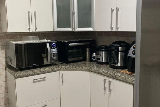 Cozinha de casa à venda com 3 quartos, 65m² em Jardim Adriana, Guarulhos