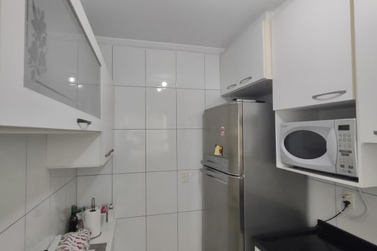 Cozinha de apartamento à venda com 2 quartos, 122m² em Nova Gerti, São Caetano do Sul