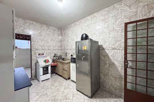 Casa à venda com 5 quartos, 360m² em Riacho das Pedras, Contagem