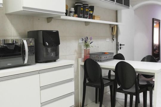Cozinha de casa para alugar com 4 quartos, 160m² em Vila do Castelo, São Paulo