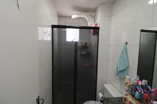 Banheiro de apartamento à venda com 2 quartos, 50m² em Jardim Nove de Julho, São Paulo