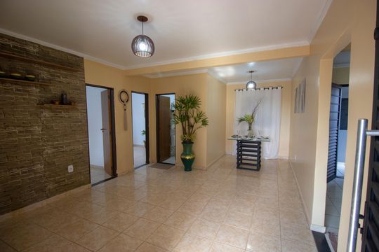 Casa de Condomínio para alugar com 2 quartos, 530m² em Ceilândia Norte, Brasília