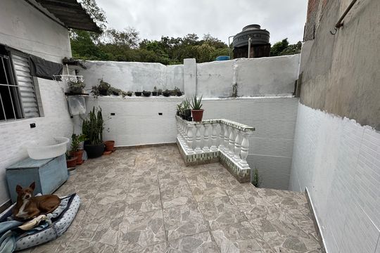 Quintal de casa para alugar com 2 quartos, 110m² em Jardim do Líbano, Barueri