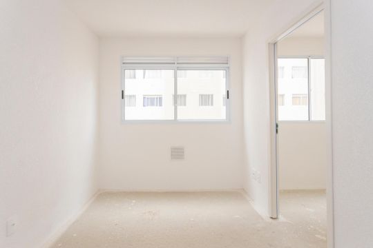 Sala de apartamento para alugar com 2 quartos, 33m² em Veleiros, São Paulo