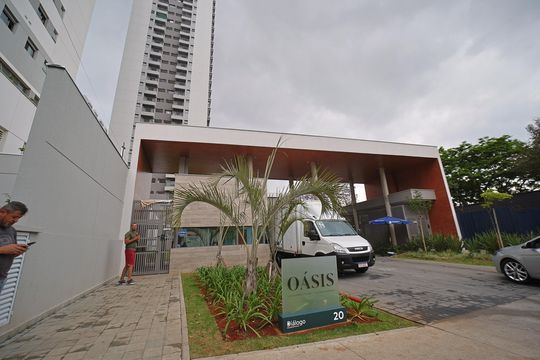 Fachada de apartamento para alugar com 1 quarto, 33m² em Vila Guilhermina, São Paulo