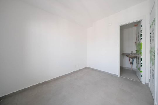 Suíte de apartamento para alugar com 1 quarto, 32m² em Vila Guilhermina, São Paulo
