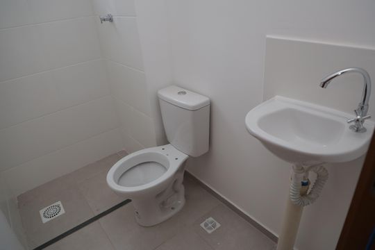 Apartamento à venda com 2 quartos, 38m² em Vila Mutirao I, Goiânia