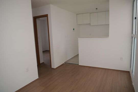Apartamento à venda com 2 quartos, 38m² em Vila Mutirao I, Goiânia
