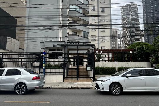 Fachada de apartamento para alugar com 3 quartos, 84m² em Vila Gertrudes, São Paulo