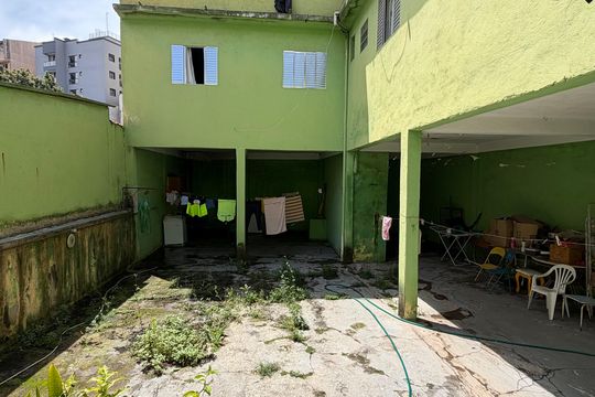Quintal de casa à venda com 3 quartos, 400m² em Osvaldo Cruz, São Caetano do Sul