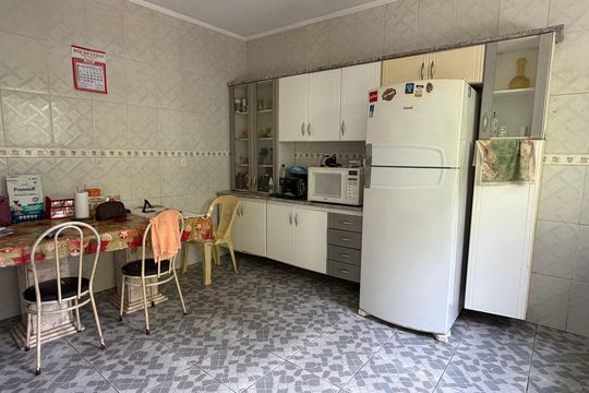 Cozinha  de casa à venda com 3 quartos, 400m² em Osvaldo Cruz, São Caetano do Sul
