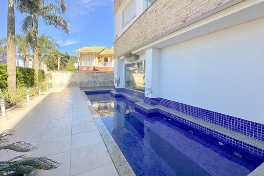Área comum - Piscina de apartamento para alugar com 2 quartos, 92m² em Ingleses do Rio Vermelho, Florianópolis