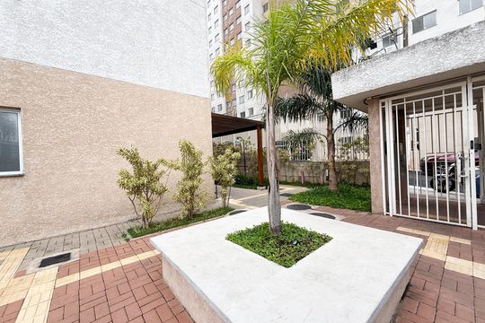 Área comum de apartamento para alugar com 2 quartos, 38m² em Vila Nina, São Paulo