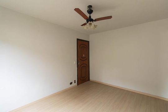 Sala de apartamento para alugar com 2 quartos, 54m² em Covanca, São Gonçalo