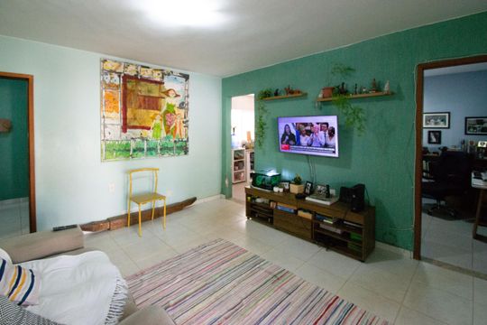 Casa à venda com 5 quartos, 250m² em Colônia Agrícola Samambaia, Brasília