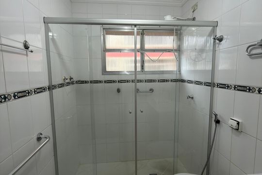Banheiro Social de apartamento à venda com 2 quartos, 65m² em Centro, São Bernardo do Campo