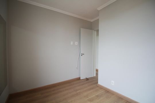 Quarto 2 de apartamento para alugar com 2 quartos, 57m² em Vila Pirajussara, São Paulo
