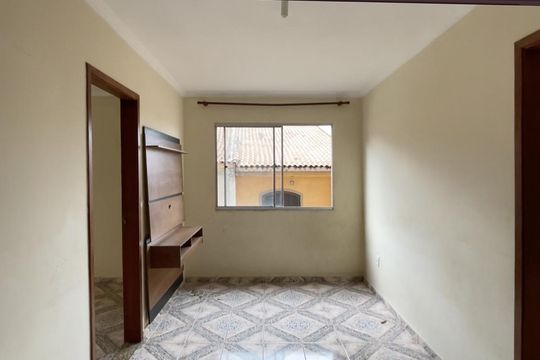 Sala de apartamento à venda com 3 quartos, 75m² em Jardim Lajeado, São Paulo