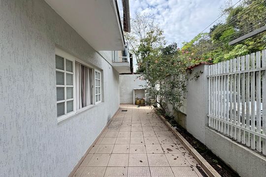 Quintal de casa de condomínio à venda com 4 quartos, 190m² em Taquara, Rio de Janeiro