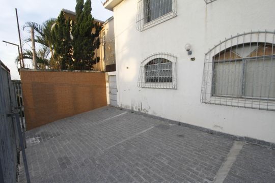 Garagem de apartamento para alugar com 2 quartos, 84m² em Alto Caiçaras, Belo Horizonte