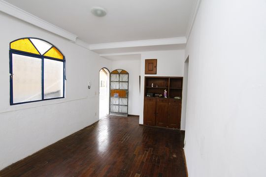 Sala de apartamento para alugar com 2 quartos, 84m² em Alto Caiçaras, Belo Horizonte