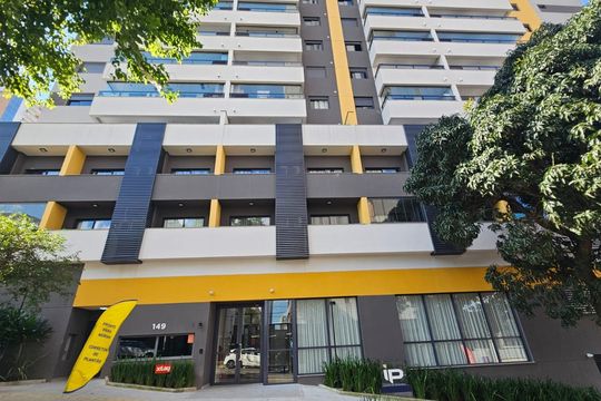 Fachada de apartamento para alugar com 1 quarto, 40m² em Vila Dom Pedro I, São Paulo