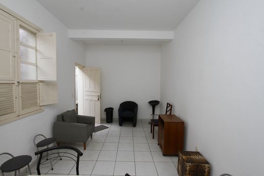 Casa à venda com 2 quartos, 90m² em Carlos Prates, Belo Horizonte