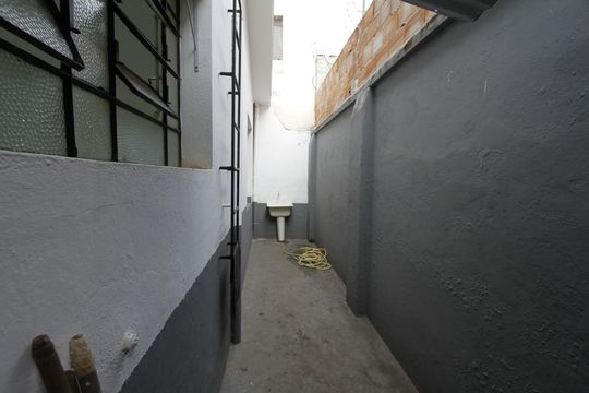 Área de Serviço de casa à venda com 2 quartos, 90m² em Carlos Prates, Belo Horizonte