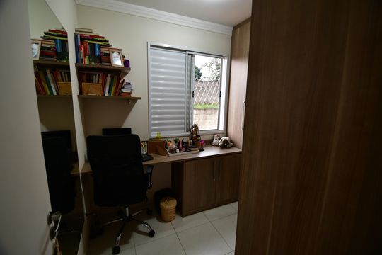 Quarto 2 de casa de condomínio para alugar com 3 quartos, 100m² em Loteamento Alphaville, Campinas