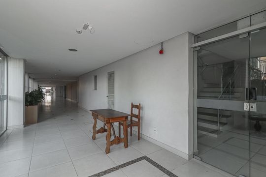 Área comum de apartamento para alugar com 2 quartos, 82m² em Higienópolis, Porto Alegre