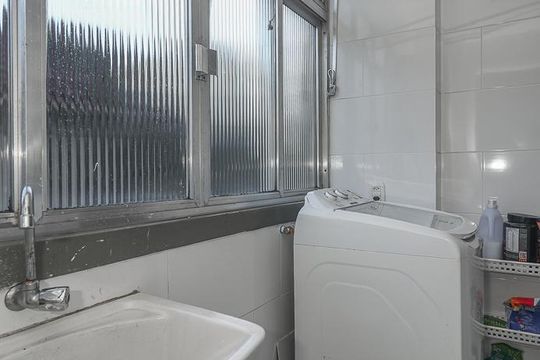 Área de Serviço de apartamento para alugar com 2 quartos, 82m² em Higienópolis, Porto Alegre