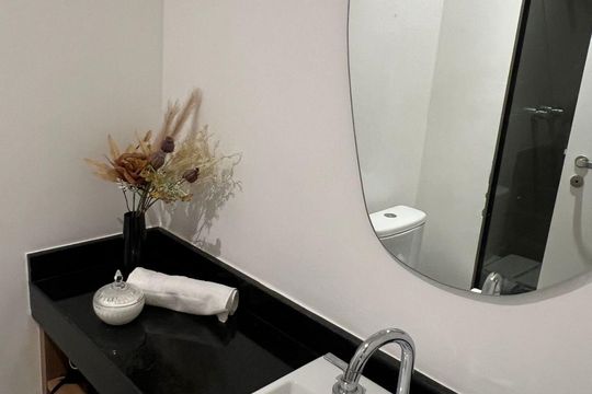 Banheiro de kitnet/studio para alugar com 1 quarto, 19m² em Vila Mariana, São Paulo