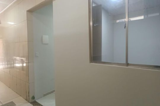 Cozinha e Área de Serviço de casa para alugar com 2 quartos, 50m² em Nossa Senhora das Gracas, Nova Iguaçu