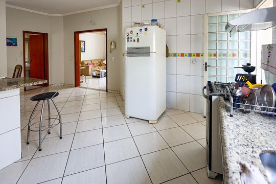 Cozinha de casa à venda com 3 quartos, 165m² em Jardim Regina, Indaiatuba