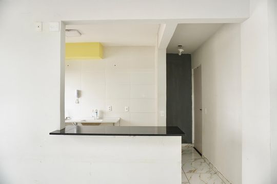 Cozinha de apartamento para alugar com 2 quartos, 48m² em Granja de Freitas, Belo Horizonte