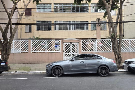 Fachada de apartamento para alugar com 1 quarto, 53m² em Bom Retiro, São Paulo