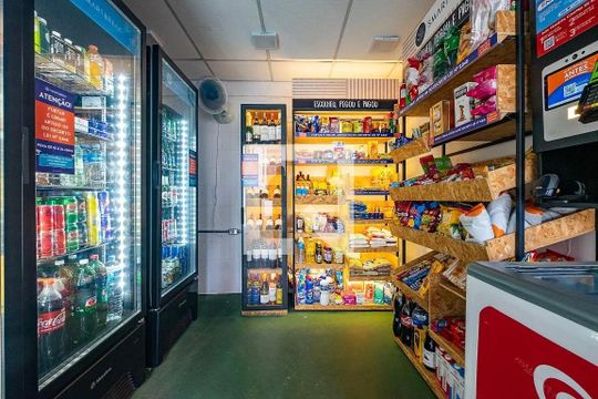 Área comum de apartamento para alugar com 2 quartos, 80m² em Pinheiros, São Paulo
