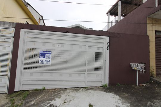 Fachada de casa para alugar com 2 quartos, 180m² em Vila Ré, São Paulo