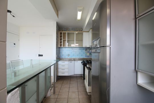 Cozinha de apartamento para alugar com 1 quarto, 59m² em Paraíso do Morumbi, São Paulo