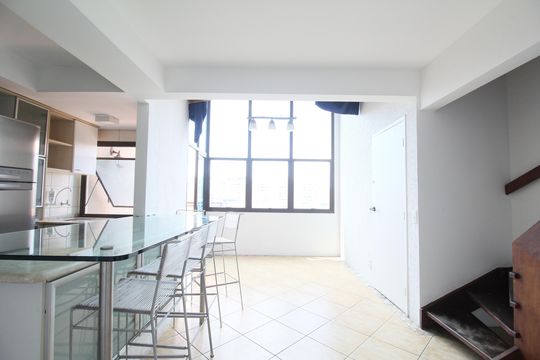 Sala de apartamento para alugar com 1 quarto, 59m² em Paraíso do Morumbi, São Paulo