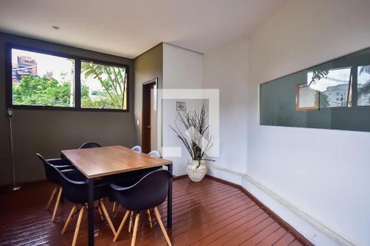Área comum de apartamento para alugar com 1 quarto, 59m² em Paraíso do Morumbi, São Paulo