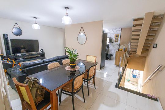 Casa à venda com 3 quartos, 120m² em Jardim Atlântico, Belo Horizonte