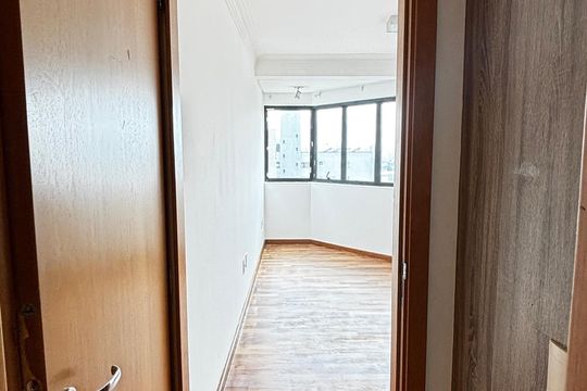 Corredor de apartamento para alugar com 1 quarto, 50m² em Jardim, Santo André