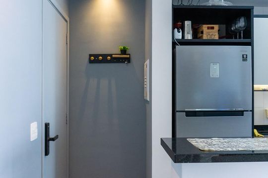 Cozinha de apartamento para alugar com 1 quarto, 50m² em Vila Gertrudes, São Paulo