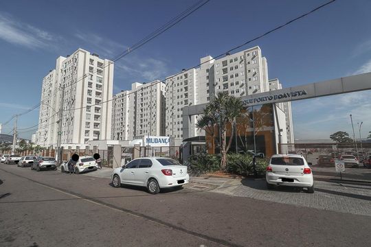 Fachada de apartamento para alugar com 2 quartos, 46m² em Costa E Silva, Porto Alegre