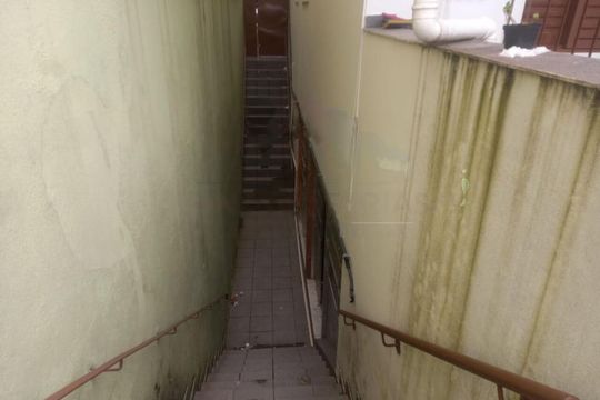 Casa à venda com 2 quartos, 180m² em Jardim Colonial, São Paulo